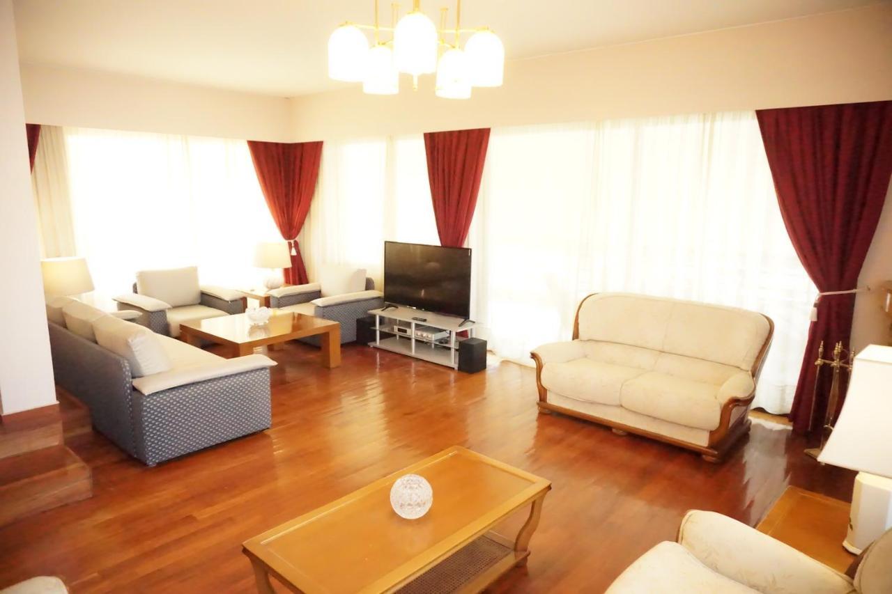Luxury Athenian Riviera Apartment 135 Sqm At Voula Екстериор снимка