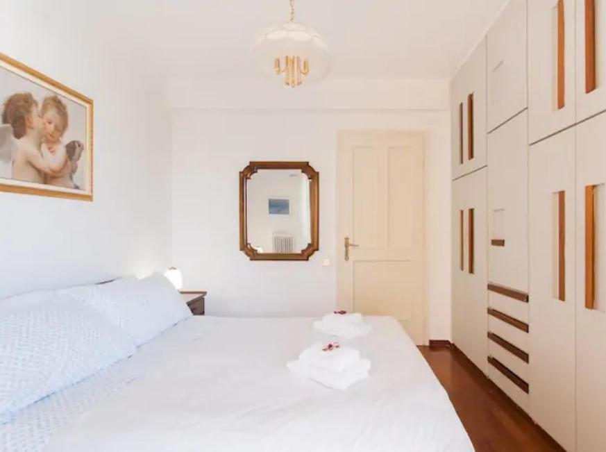 Luxury Athenian Riviera Apartment 135 Sqm At Voula Екстериор снимка